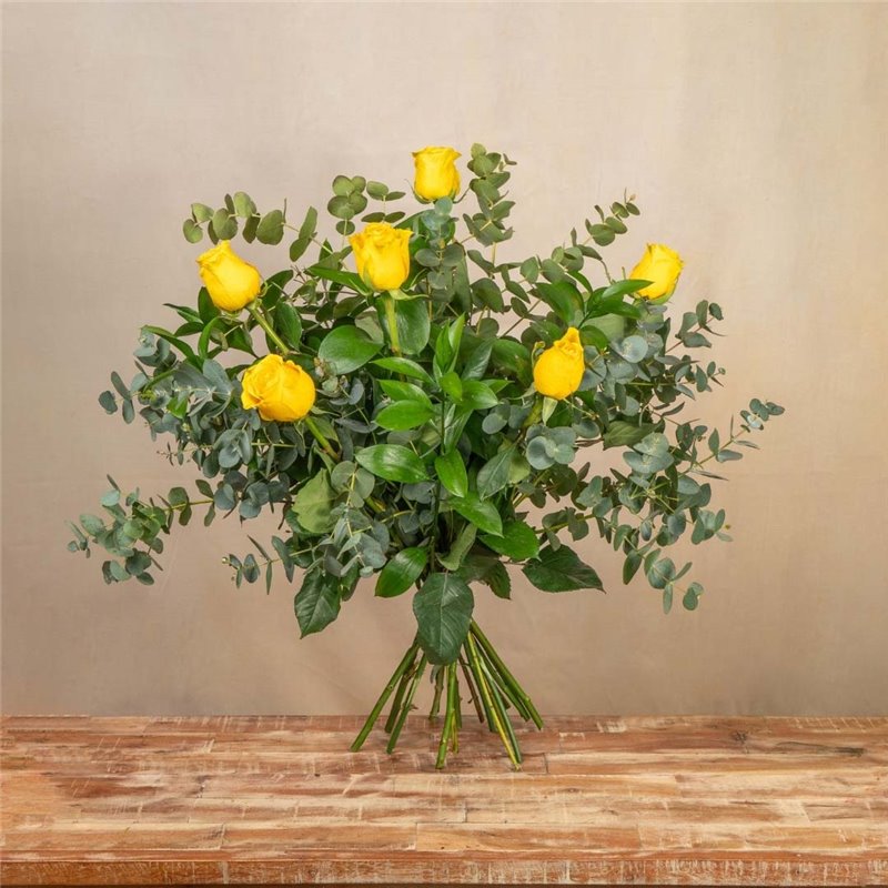 6 Rosas Amarillas