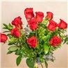 12 Rosas Rojas Tallo Medio