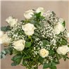 12 Rosas Blancas Tallo Largo